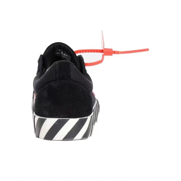 Off White sneakers Low pink arrow