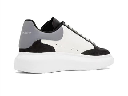 Alexander Mcqueen Men's Oversized Sneaker in Black/white/grey