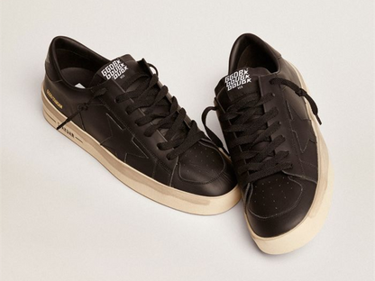 GOLDEN GOOSE Stardan sneakers in total black leather with vintage finish