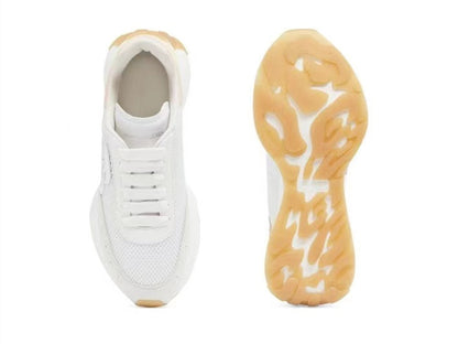 Alexander Mcqueen Women's Sprint Runner in White/pearl/blush/anise