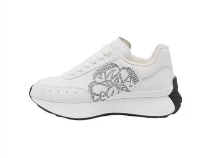 Alexander Mcqueen Women's Sprint Runner in White/silver/black