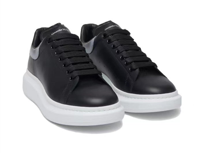 Alexander Mcqueen Men's Oversized Sneaker in Black/silver