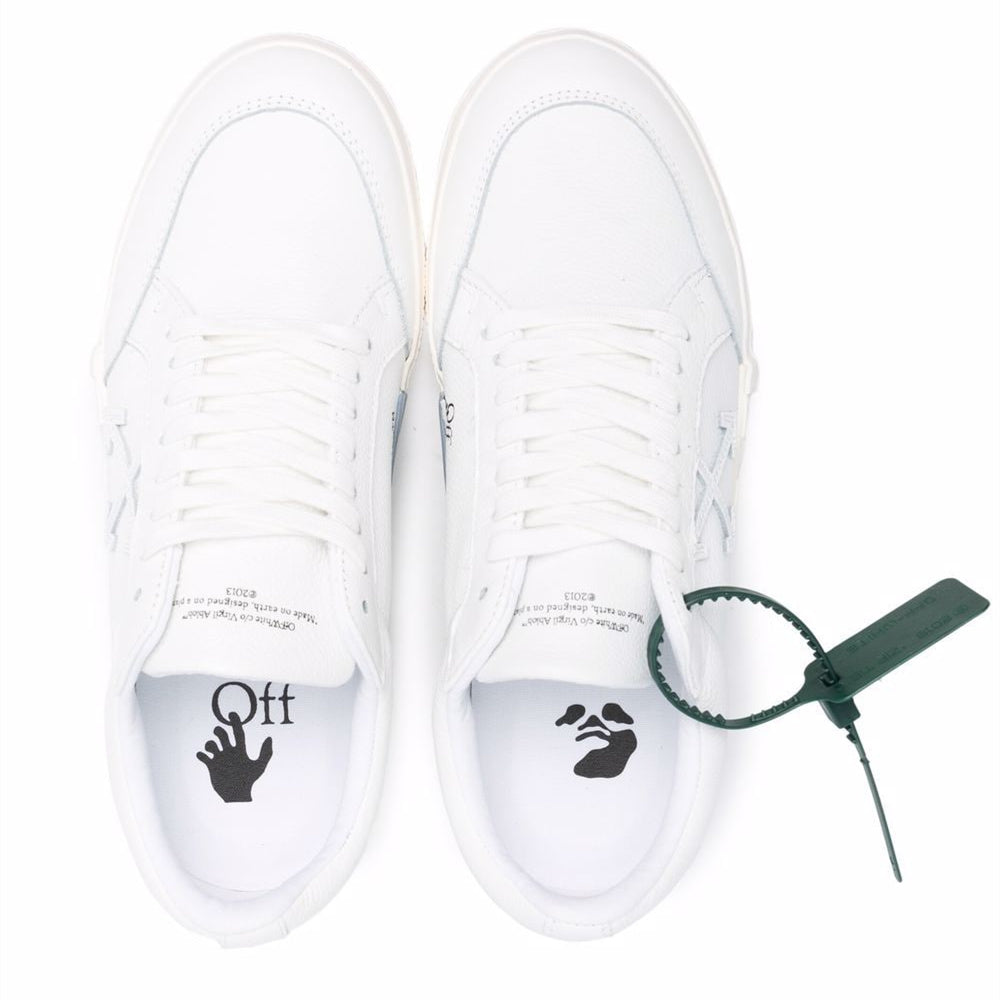 Off White vucanized  casual sneakers low white