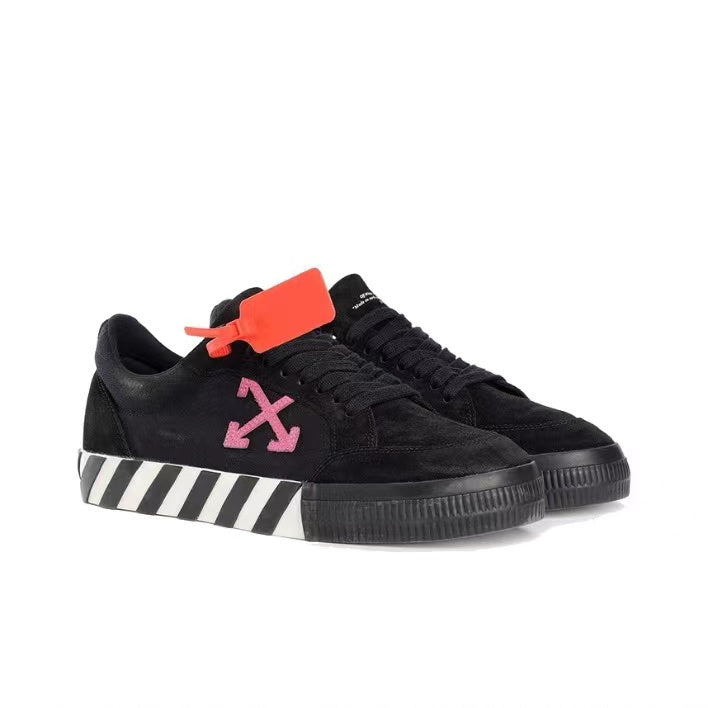 Off White  sneakers Low pink arrow